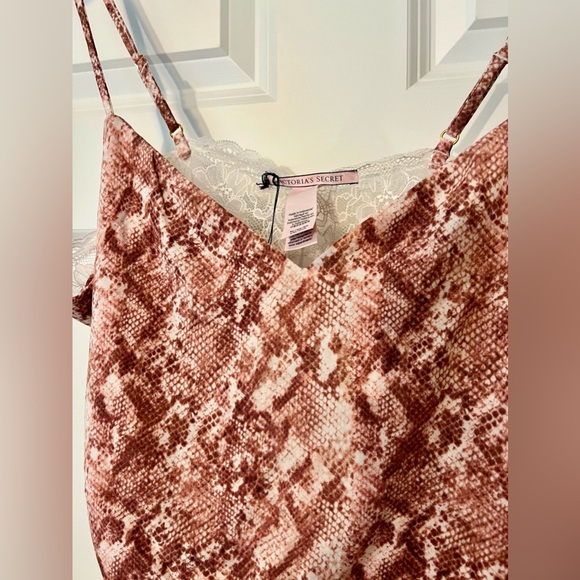Women’s Victoria Secret Lace Snakeskin Print Lounge Tank Top. NEW! - Picture 2 of 7